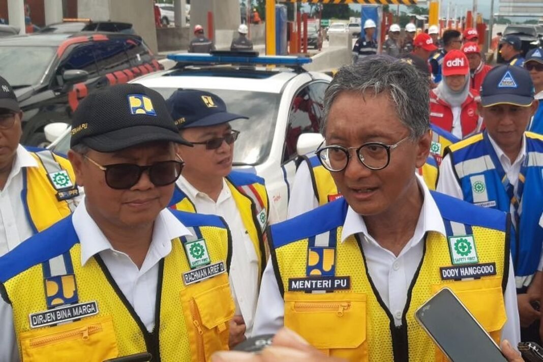 menteri PU tinjau tol solo yogyakarta