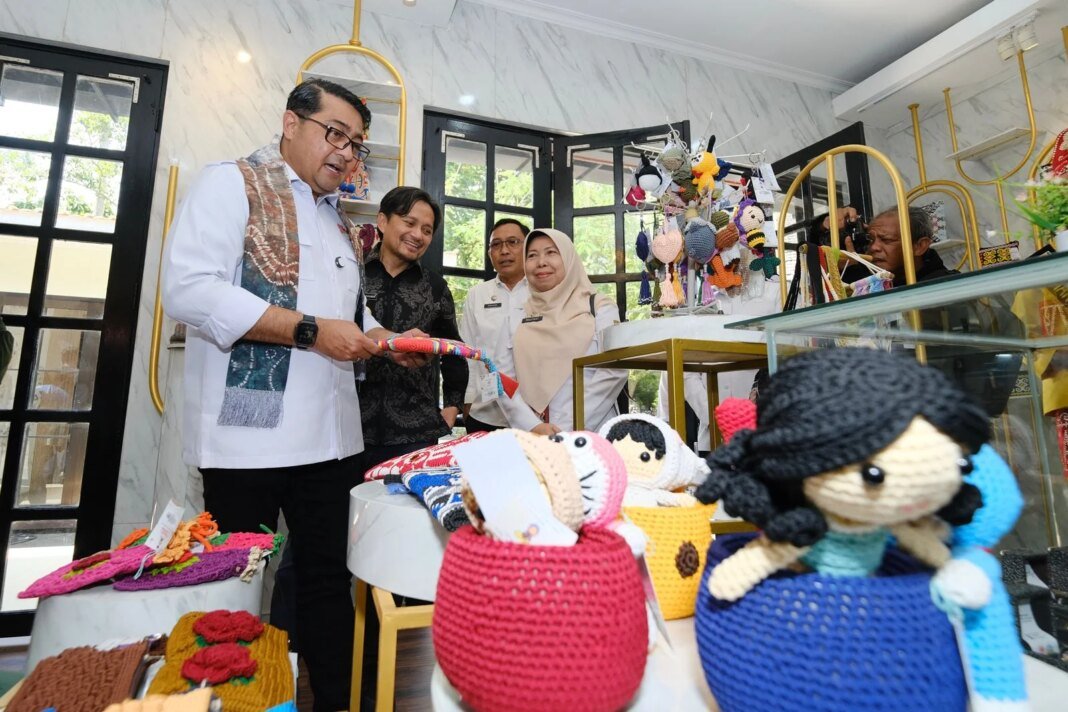Menteri Ekraf Dukung Penguatan Ekosistem Kreatif di Kalimantan Selatan untuk Pertumbuhan Ekonomi