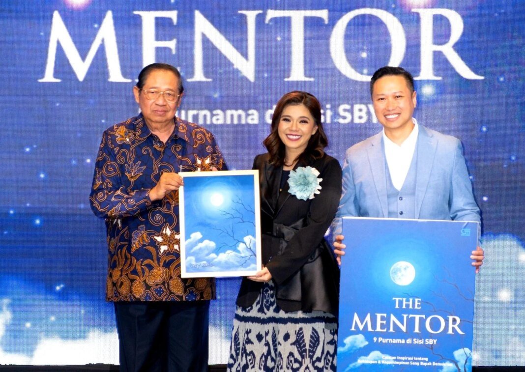 Merry Riana Menyampaikan Filosofi Kepemimpinan SBY dalam Buku 'The Mentor: 9 Purnama di Sisi SBY'